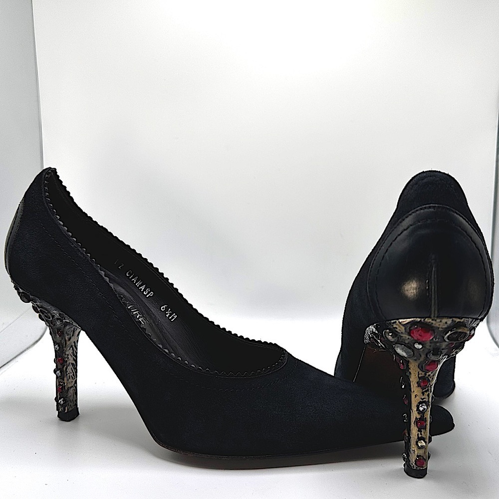 Vintage Donald J Pliner Black Suede Featuring Unique Studded/Jeweled Heel Sz 6.5 - Picture 1 of 15